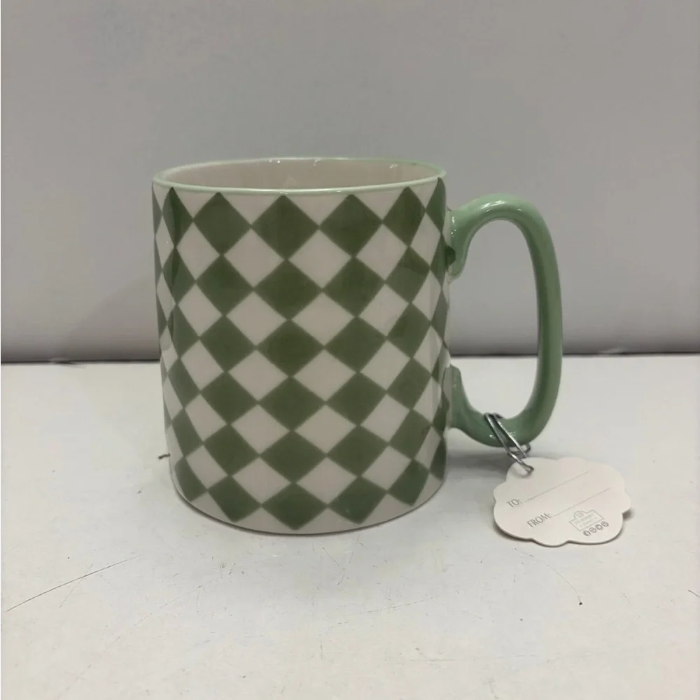 Green and White Checkered Mug